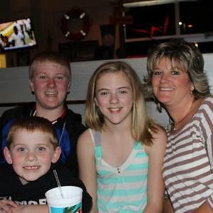 Meet your Posher, Denise